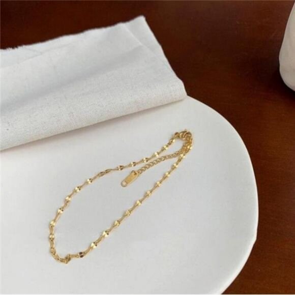 Dainty Anklet, Minimalist Ankle Bracelet, Gold Anklet Birthday Christmas Gift - Picture 4 of 4